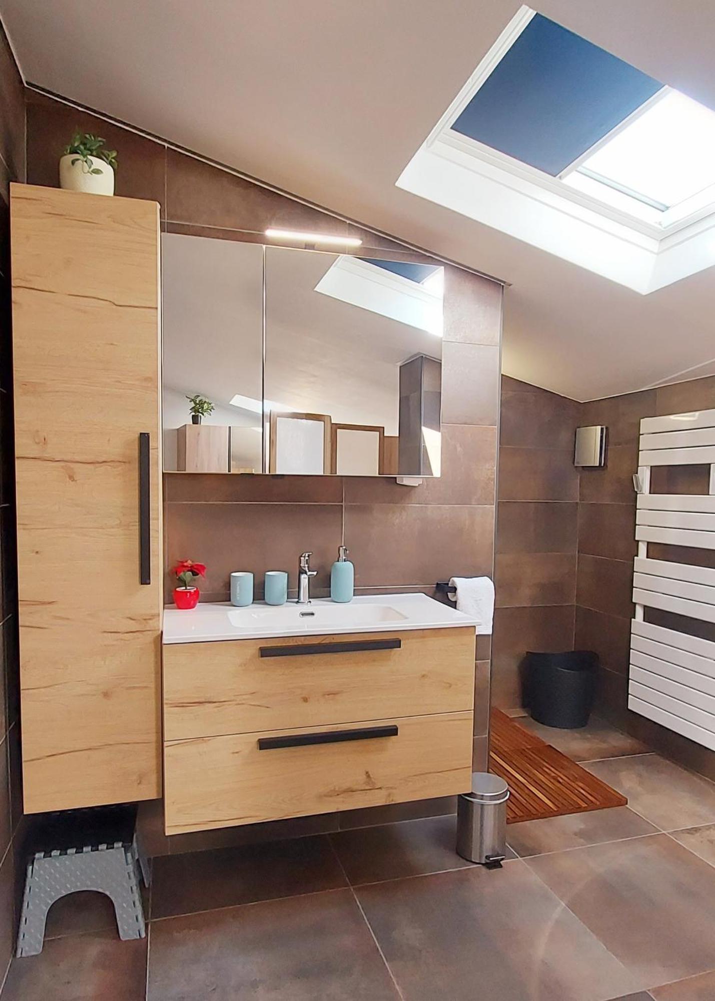 Spacieuse Dependance Duplex 50 M2 Classe 3 Etoiles Sans Vis-A-Vis Греу-ле-Бэн Экстерьер фото