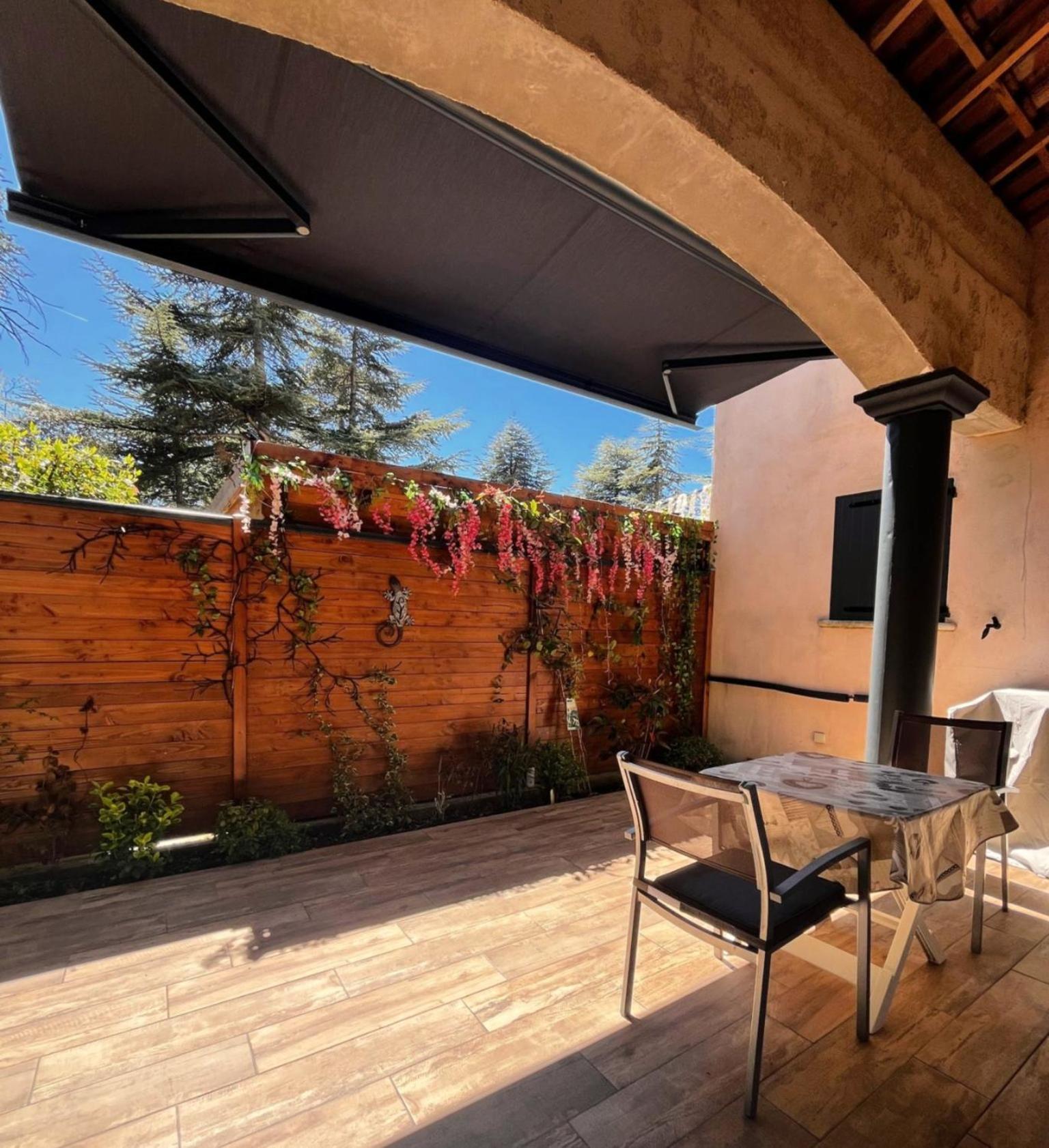Spacieuse Dependance Duplex 50 M2 Classe 3 Etoiles Sans Vis-A-Vis Греу-ле-Бэн Экстерьер фото